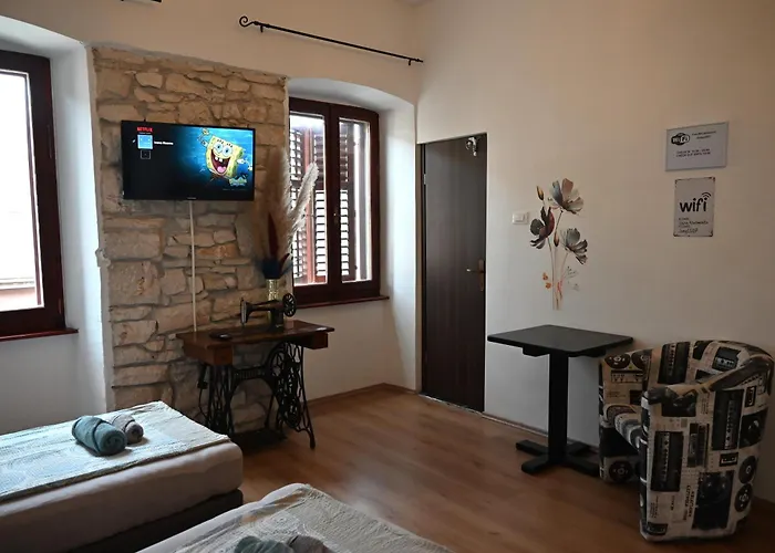 Ivana Rooms Guest house