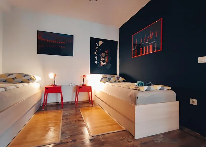 Ivana Rooms Guest house 3*